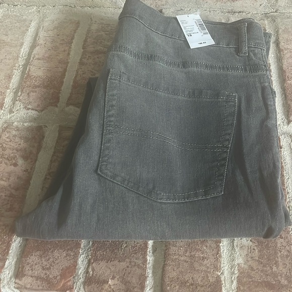 2 pairs Boys New with Tags  Childrens Place stretch grey skinny jeans size 18 - Picture 2 of 8